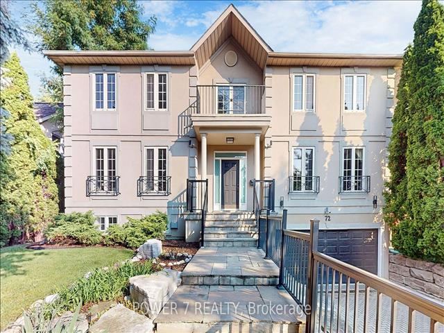 72 Aldershot Cres